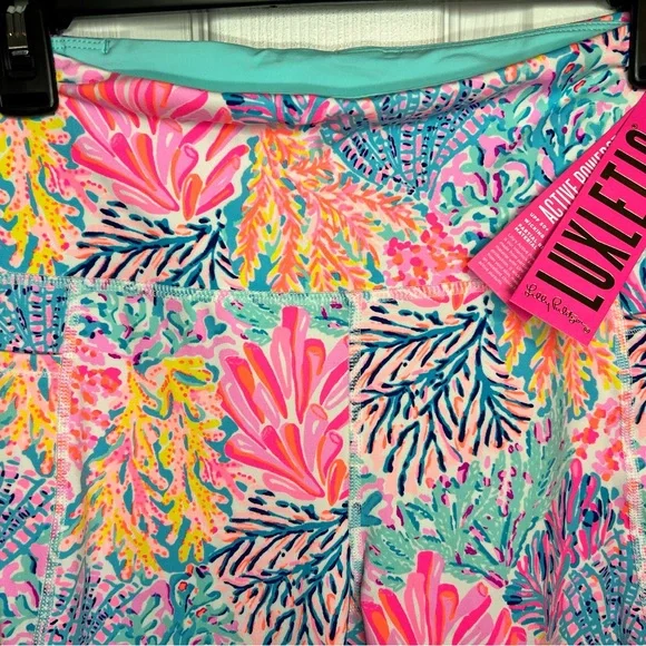 Lilly Pulitzer Luxletic 24" Weekender High Rise Midi Leggings - Picture 5 of 5